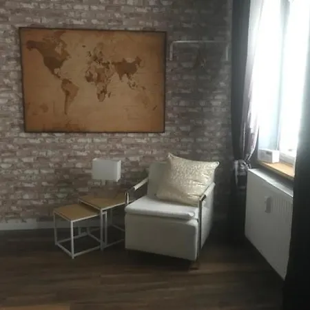 Lägenhet Job & Sleep Magdeburg