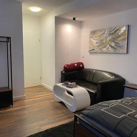 Job & Sleep Apartament Magdeburg