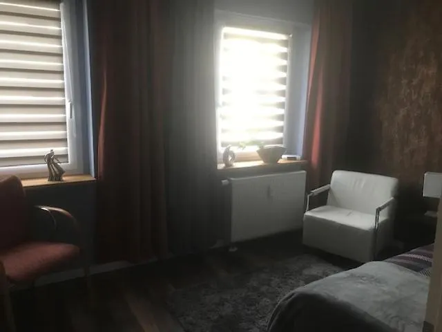 Job & Sleep Апартаменты *