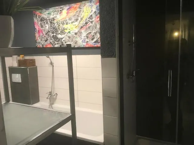 Daire Job & Sleep Magdeburg